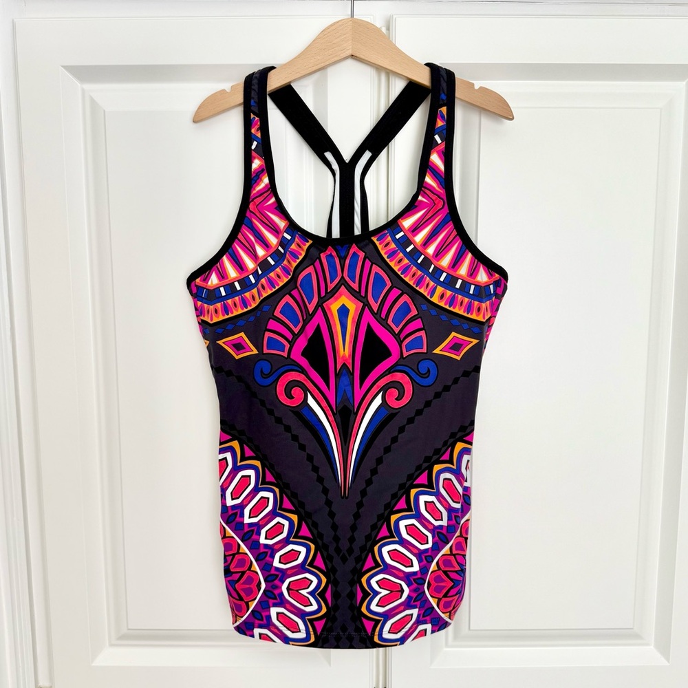 Athleta Patterned Racerback Tank A/B Cup New